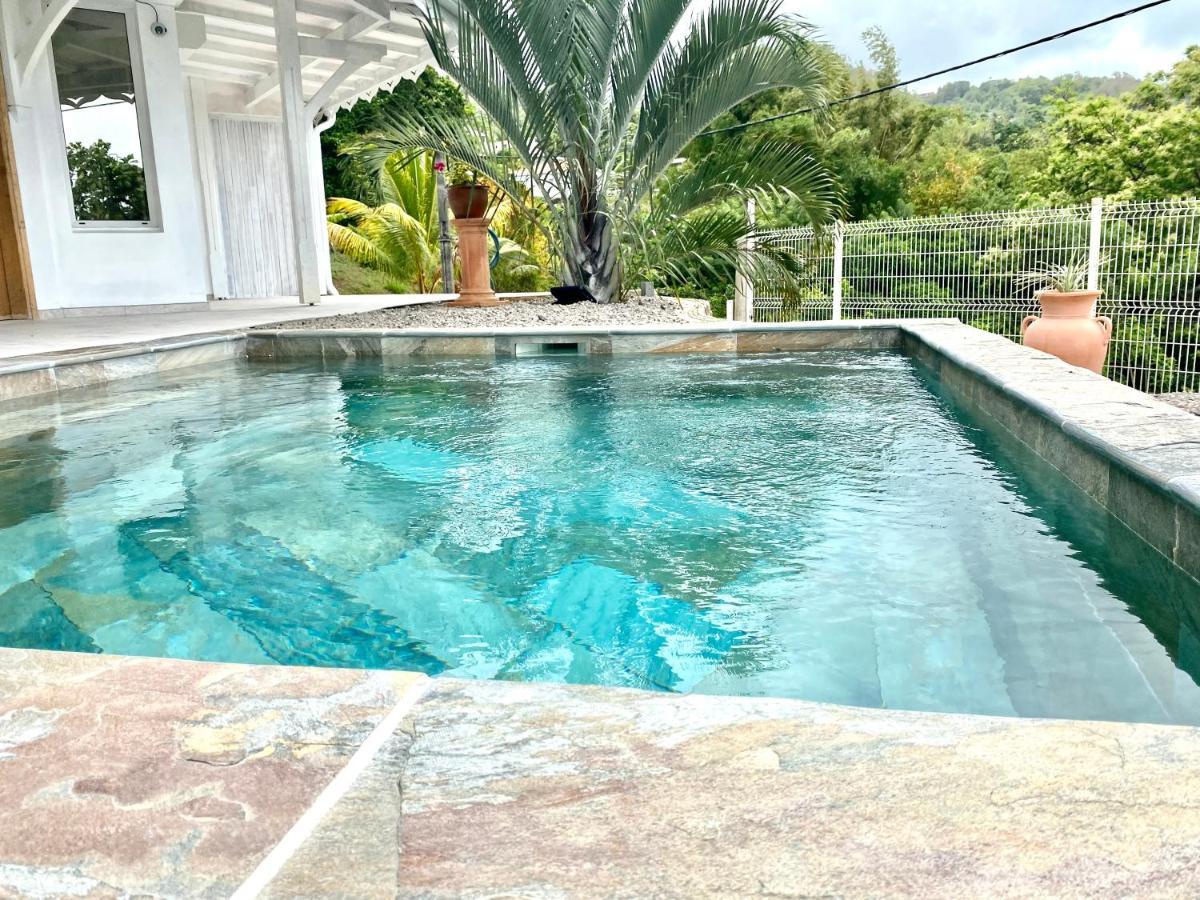 Les Appart Villa Sunbay Caraibes Avec Piscine Privative Vue Mer Et Montagne Le François Dış mekan fotoğraf